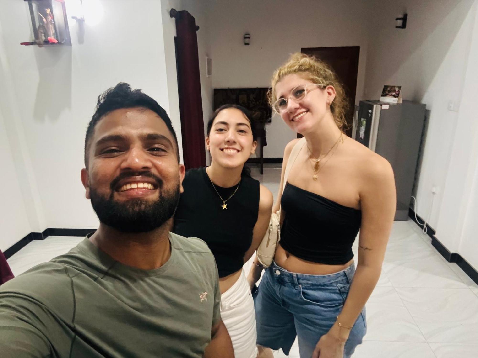 The Alexis'S Guest House Negombo Buitenkant foto